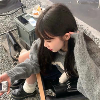 掷斧人